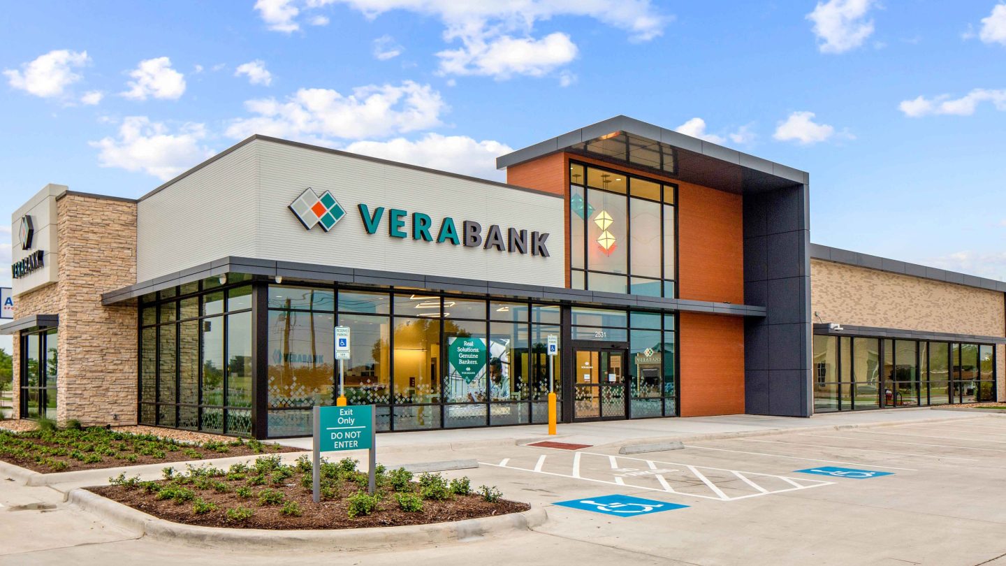 VeraBank Case Study: Transforming Texas Community Branch Banking