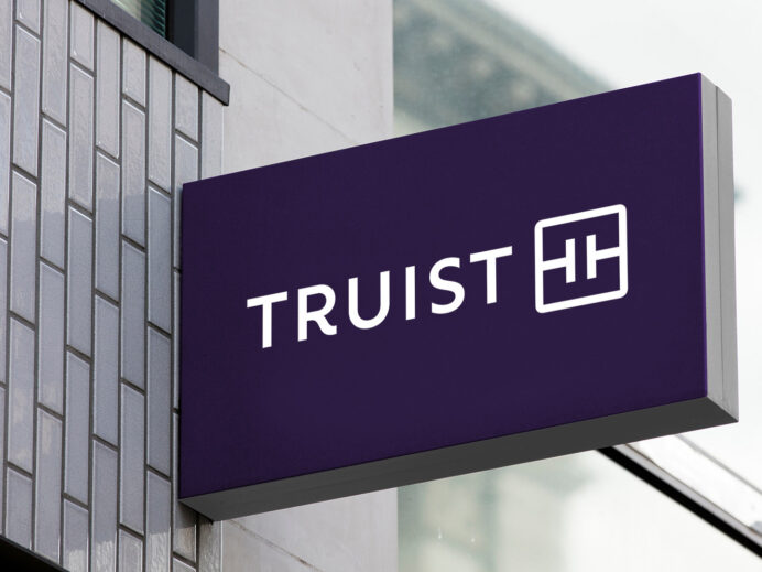 Truist Sign on building exterior